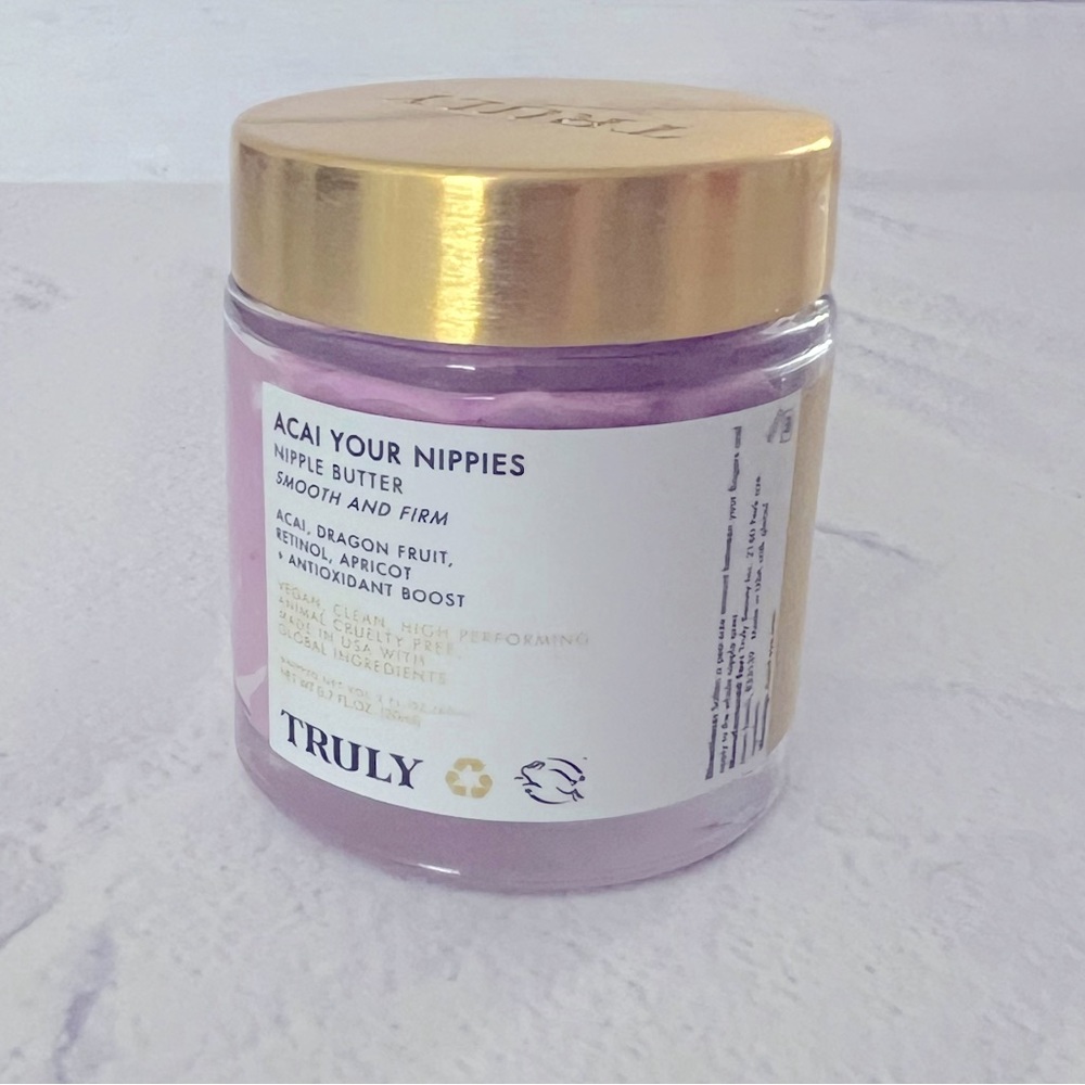 Truly Acai Your Nippies
Nipple Butter brand new never opened!